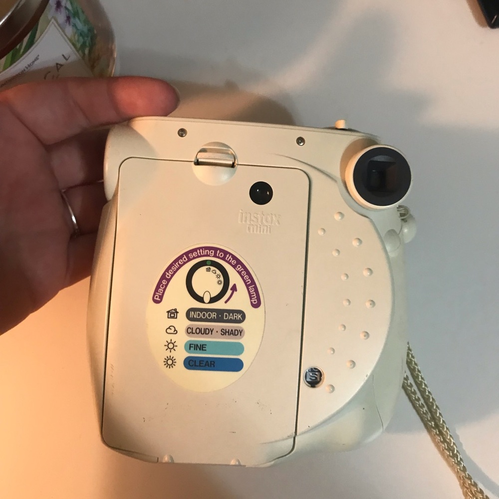 Polaroid camera - Picture 4 of 5